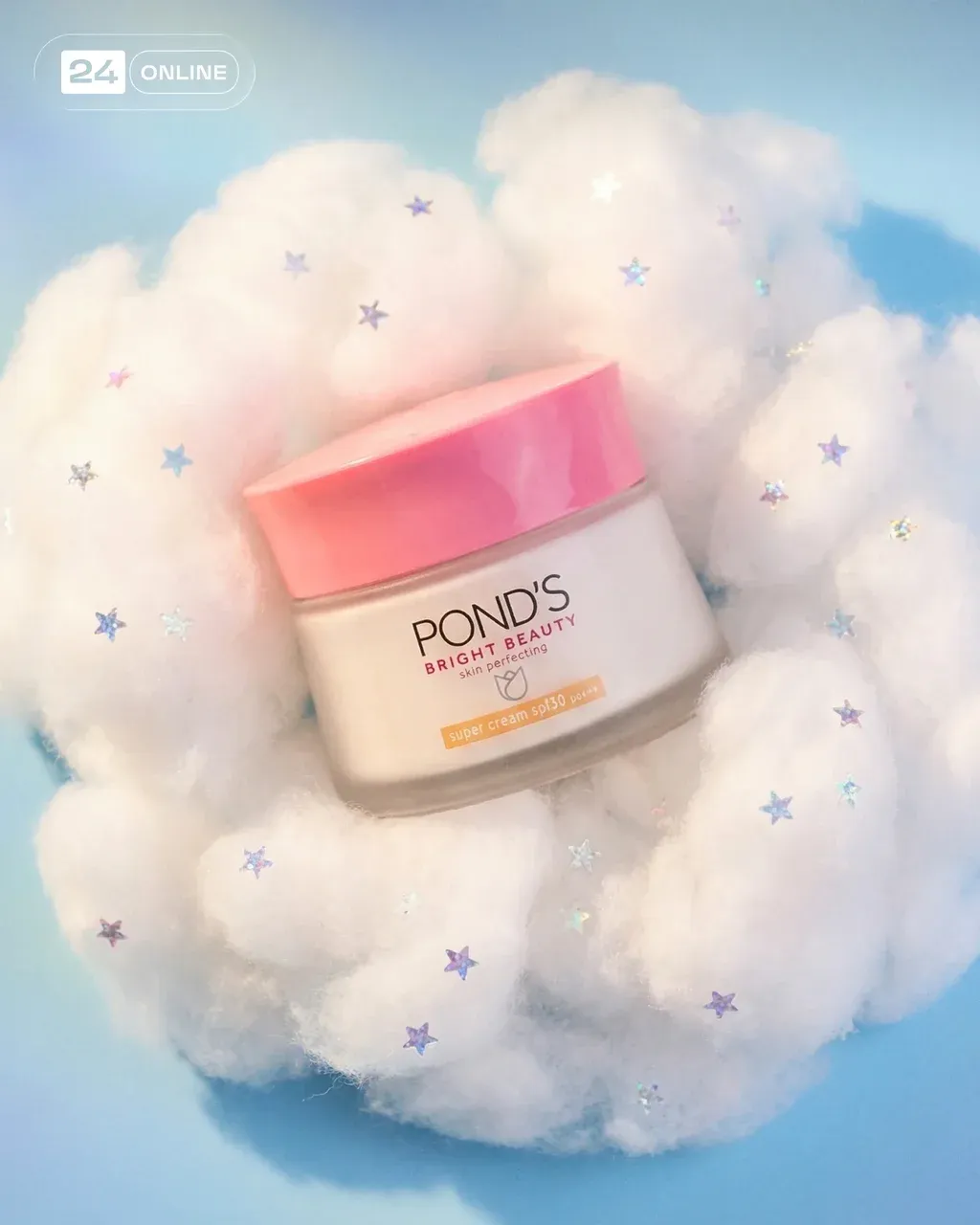 Product photography of a white cream jar with pink lid