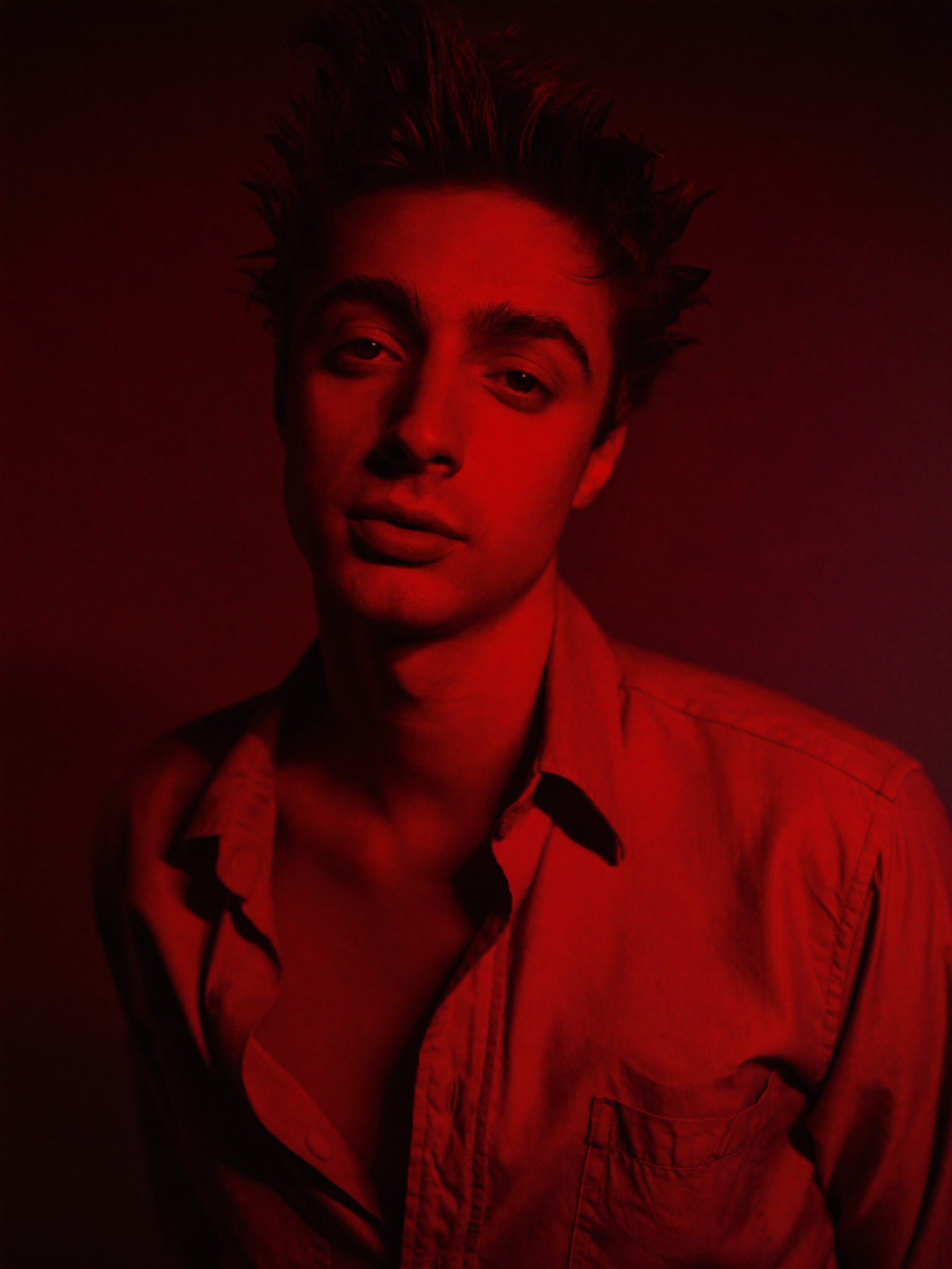redlit man prompt(96)